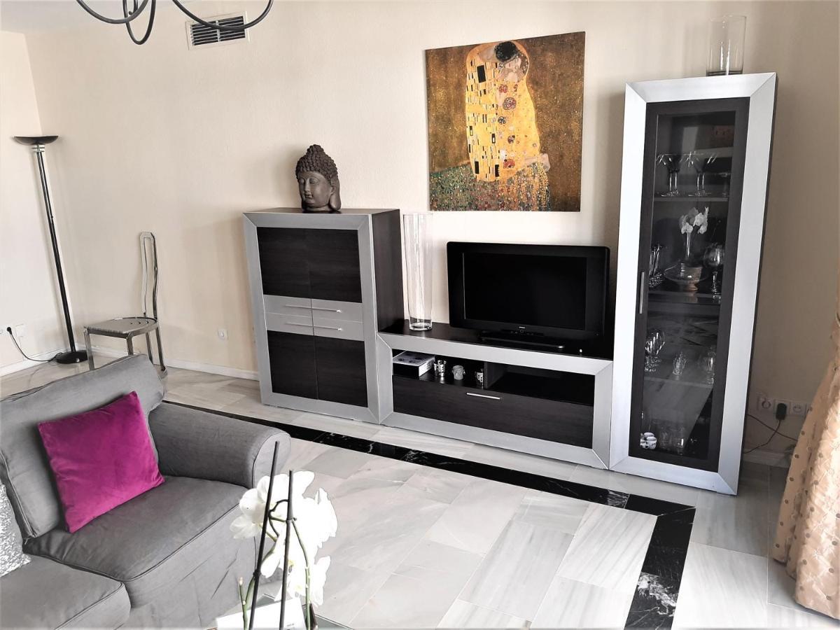 Apartment Sl *